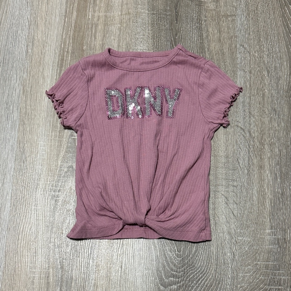 DKNY Mauve Ribbed Short Sleeve Tee with Sequin Logo